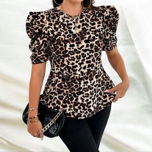 Leopard Print Puff Sleeve Top Size 4XL
